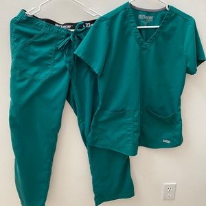 Grey’s Anatomy scrub set